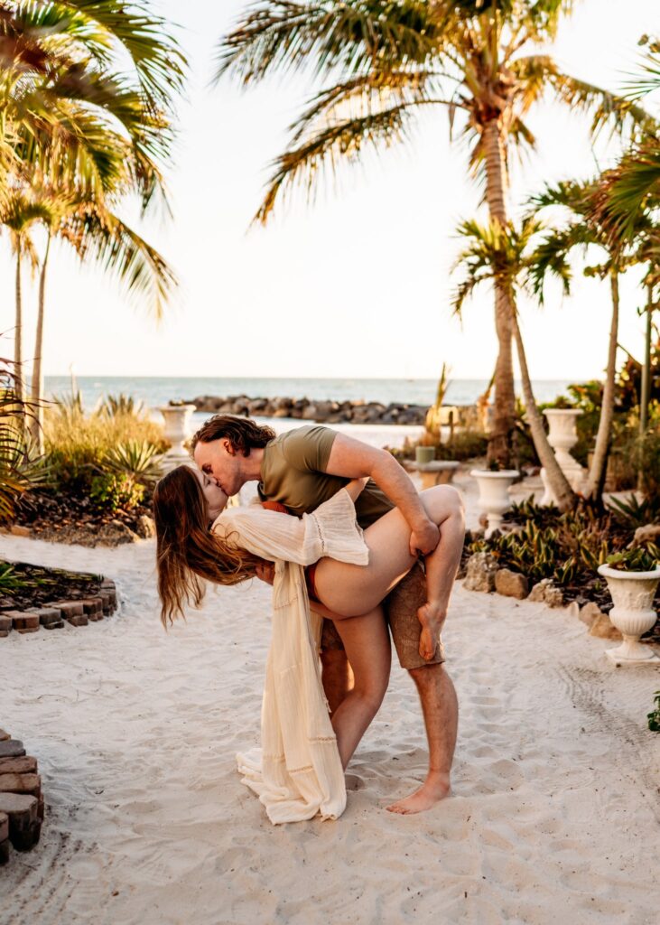 Chasing-Creative-Photography-couple-kissing-beach-sunset-photoshoot