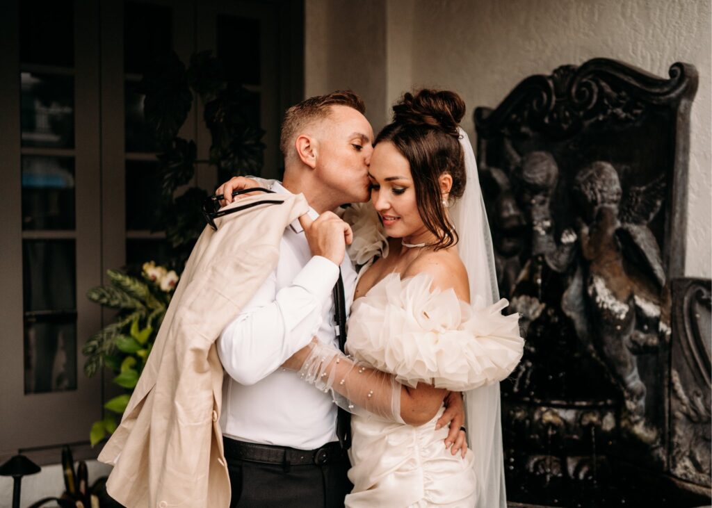 5th-avenue-downtown-naples-elopement-with-chasing-creative-media