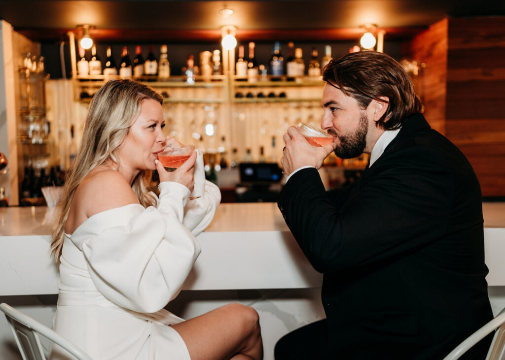 couple-sipping-cocktails-kompose-hotel-sarasota-florida